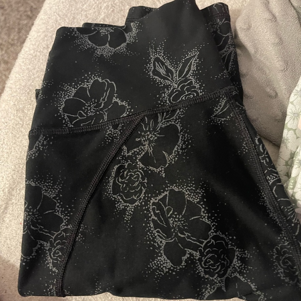 Fabletics Leggins, Ankle Length - image 1